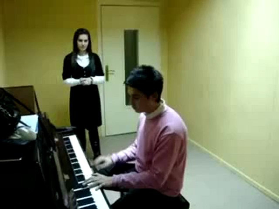 Sefa Topsakal Adaletsiz seçim - Piyano Amatör bir çekim
