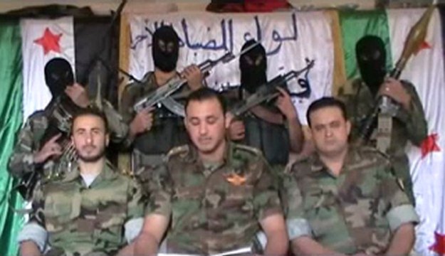 فري برس بيان ضباط كتيبة خالد بن الوليد على لسان ابن دير الزور الملازم اول وليد العبدالله بخصوص مسيرة التأييد