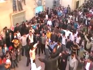 فري برس   اوف يا با ولا اروع احرار وحرائر حمص ديربعلبة 9 11 2011