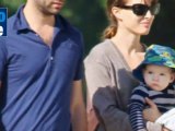 Natalie Portman visits Israel with baby