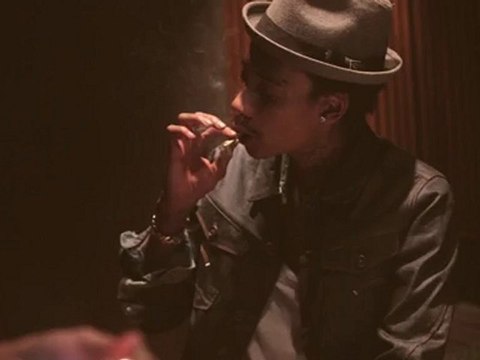 Wiz Khalifa feat. Juicy J & Lola Monroe – Oh Gee La Freestyle