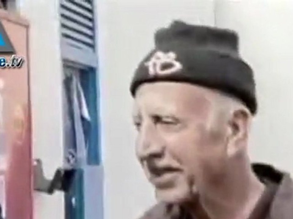 Palestinian prisoners threaten to join hunger strike