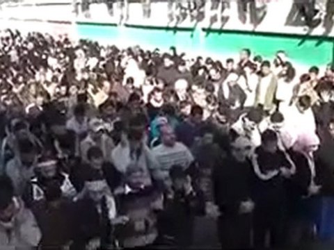 فري برس حي البياضة حمص الصلاة على الشهداء 15 11 2011