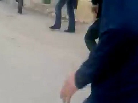 فري برس حماه العليليات اطلاق رصاص من قبل الأمن 16 11 2011