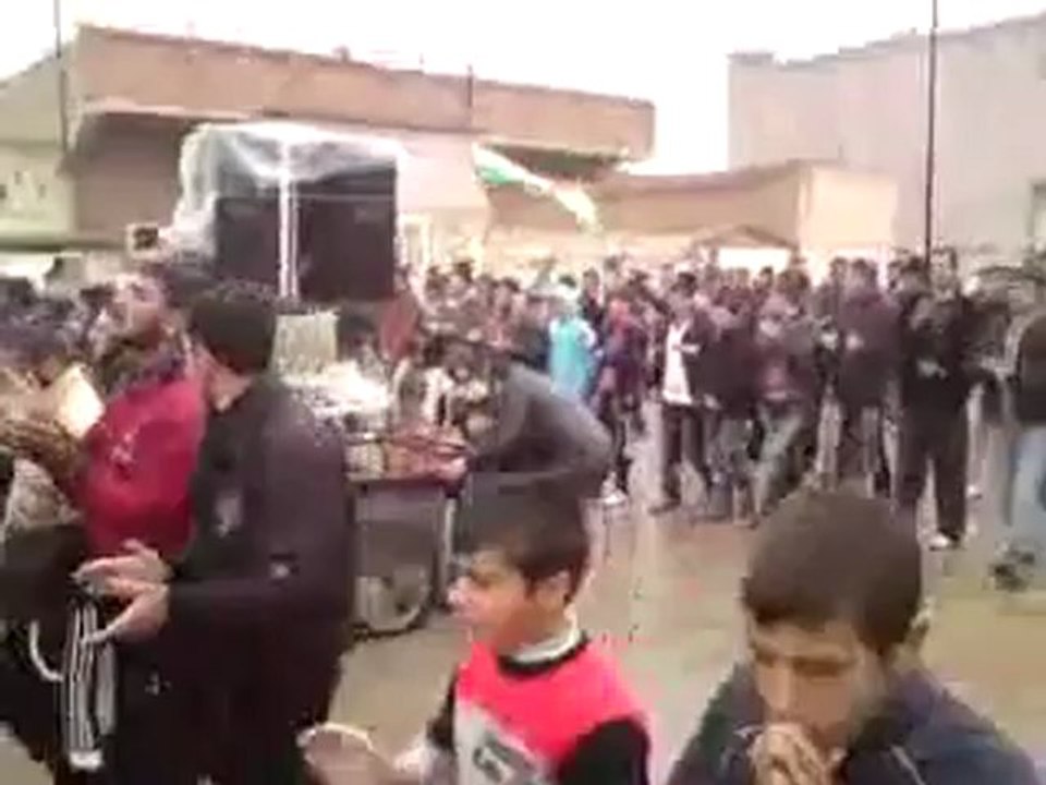 فري برس   ااحرار مدينة الدرباسية في جمعة طرد السفراء 18 11 2011 ج3