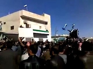 فري برس   ادلب ; معرة النعمان   التح 28 11 2011