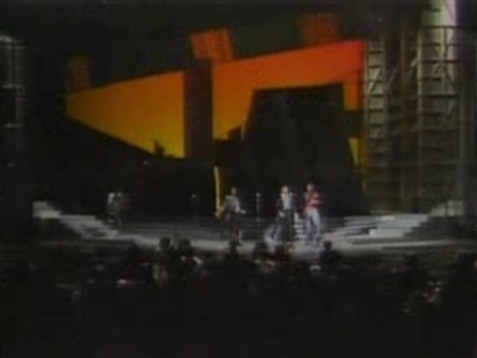 Michael Jackson and jacksons Motown 25