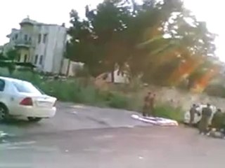 فري برس   بانياس   زيادة المتاريس في شوارع بانياس 21 11 2011