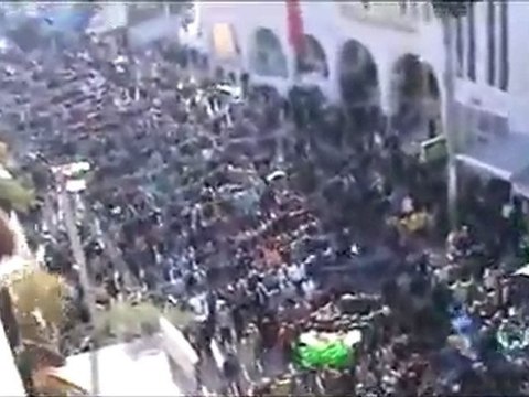 فري برس مدينة ادلب جمعة الجيش الحر يحميني 25 11 2011 ج2