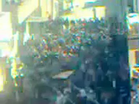 فري برس حماه حي الحميدية جمعة الجيش الحر يحميني 25 11 2011