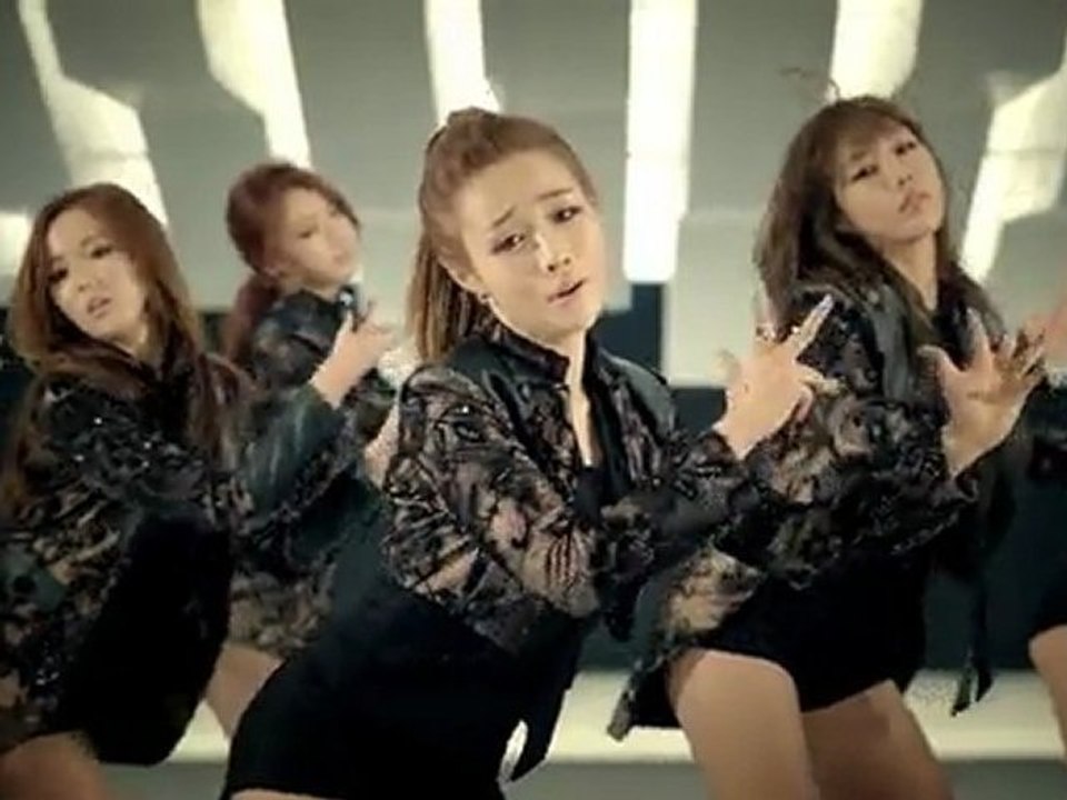 Dalshabet - Hit U
