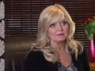 Linda Nolan Interviewed About Stress, Insomnia and YantraMat