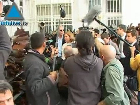 Sderot Residents Express Outrage Over Lack Of Security While Meeting With Foreign Minister Tzipi Livni