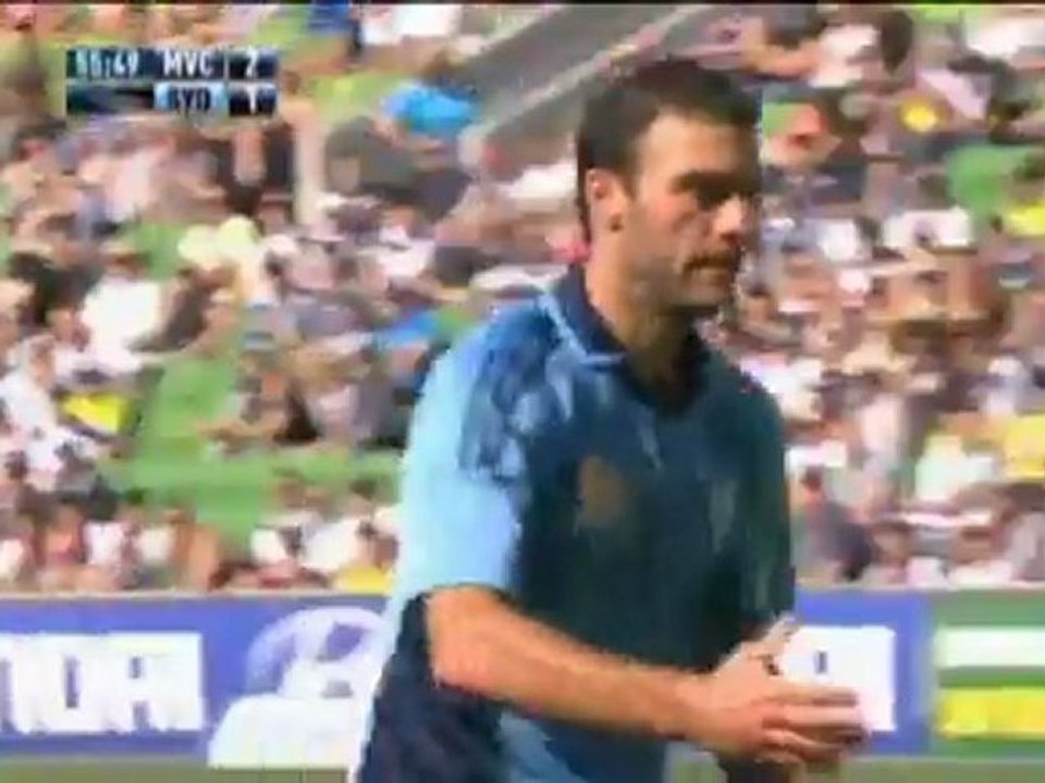 A-League - Melbourne verschenkt wieder Punkte