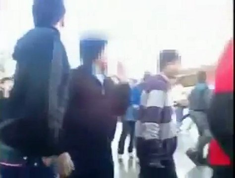 فري برس اللاذقية مظاهرة طلابية من براعم الحرية تنادي للحرية وإسقاط النظام 25 1 2012