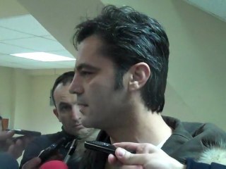 ZISIS VRYZAS DILOSIS