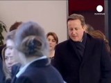 Cameron se opone al control de las finanzas en Davos