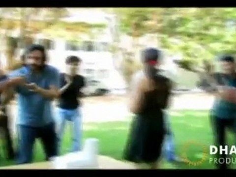 Kareena Kapoor at work & having fun!! EXCLUSIVE