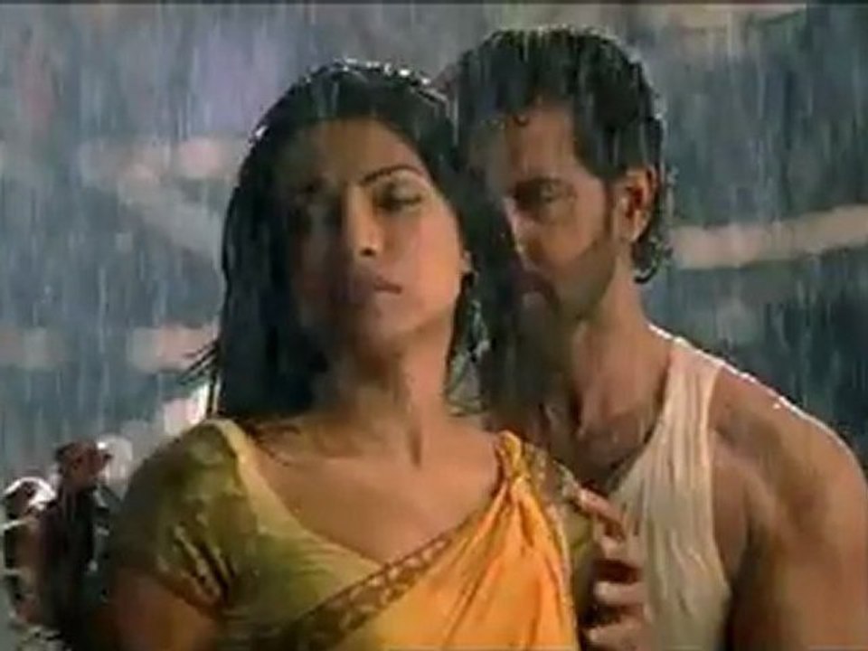 Macroman Ad - Agneepath