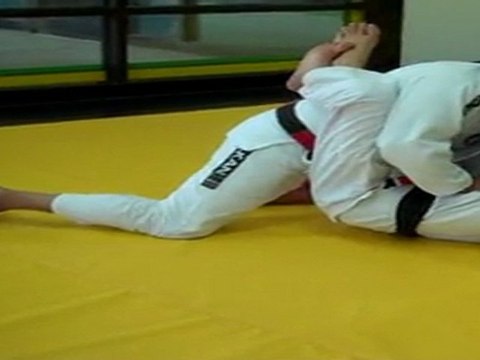 Indianapolis Jiu Jitsu Carlson | Gracie Team | Closed Guard Basics with Joe Moreira