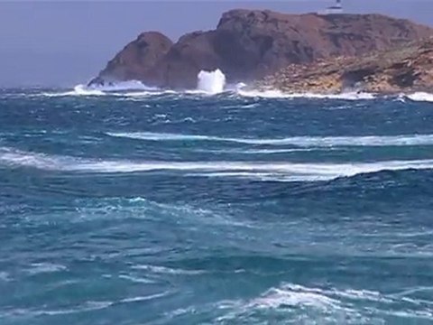 WAPALA Mag N°85 : Kite freestyle à Madagascar et windsurf avec Thomas Traversa en Corse