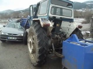 Dursunbey.com İstasyon mh.Feci Kaza