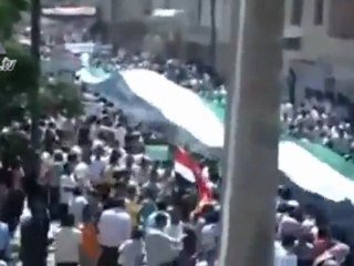 Assad continues protest clampdown