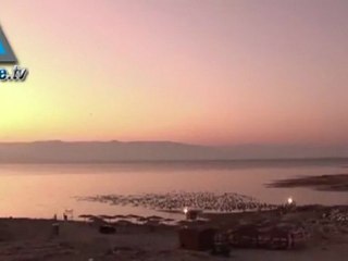 Dead Sea bares all!
