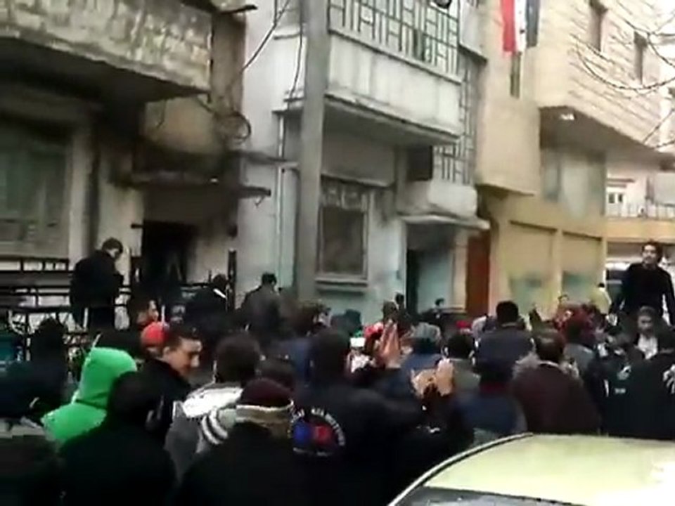 فري برس   حمص مساكن المعلّمين جمعة حقّ الدّفاع عن النّفس 27 01 2012 ج1