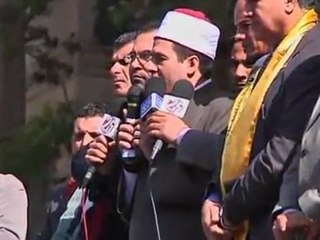 Protesters attend Friday prayers in Tahrir