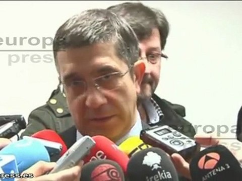 López hablará con Rajoy de política penitenciaria