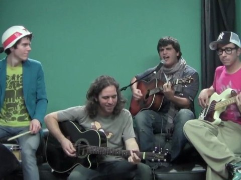 Noise off Unplugged: Sala & the Strange Sounds