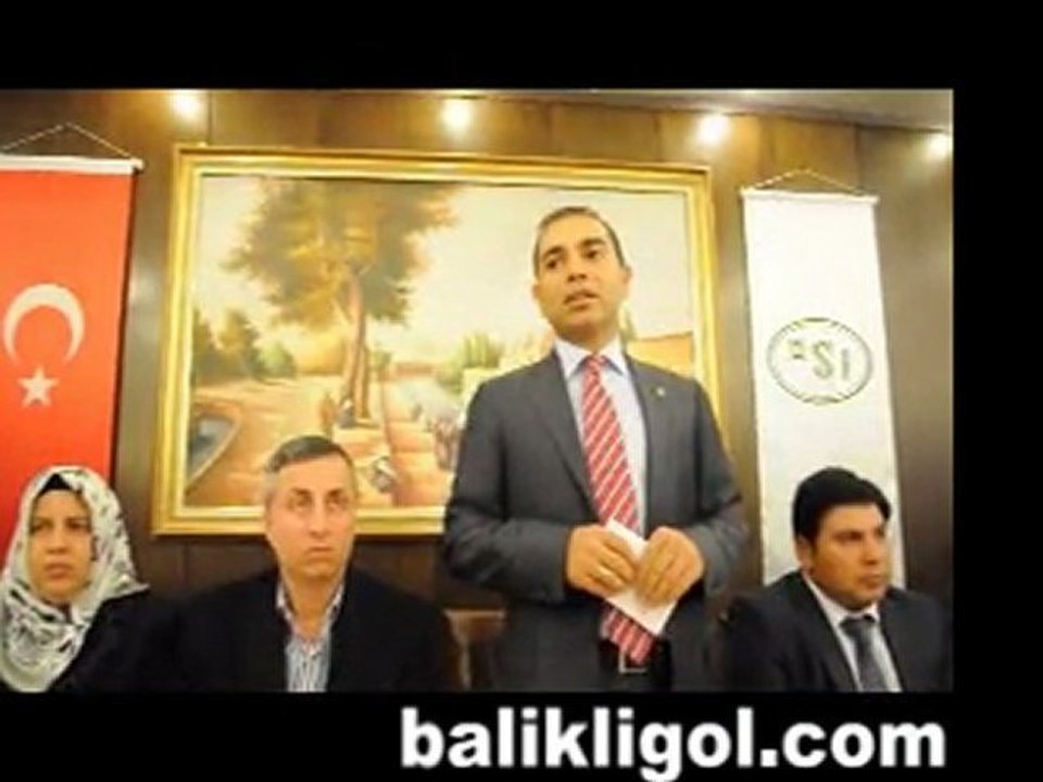 AK Parti merkez ilçe yönetimi basın toplantısı