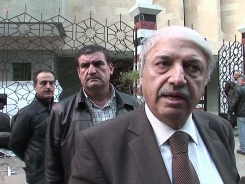 Des opposants syriens attaquent l'ambassade de Syrie au Caire