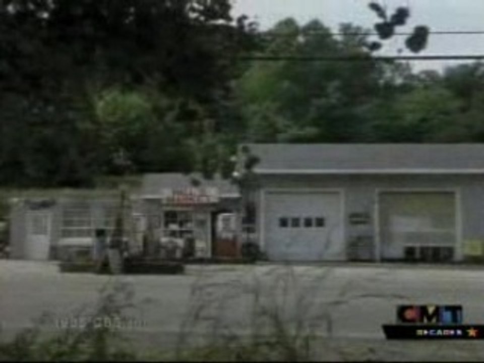 George Jones - Who's Gonna Fill (CMT)