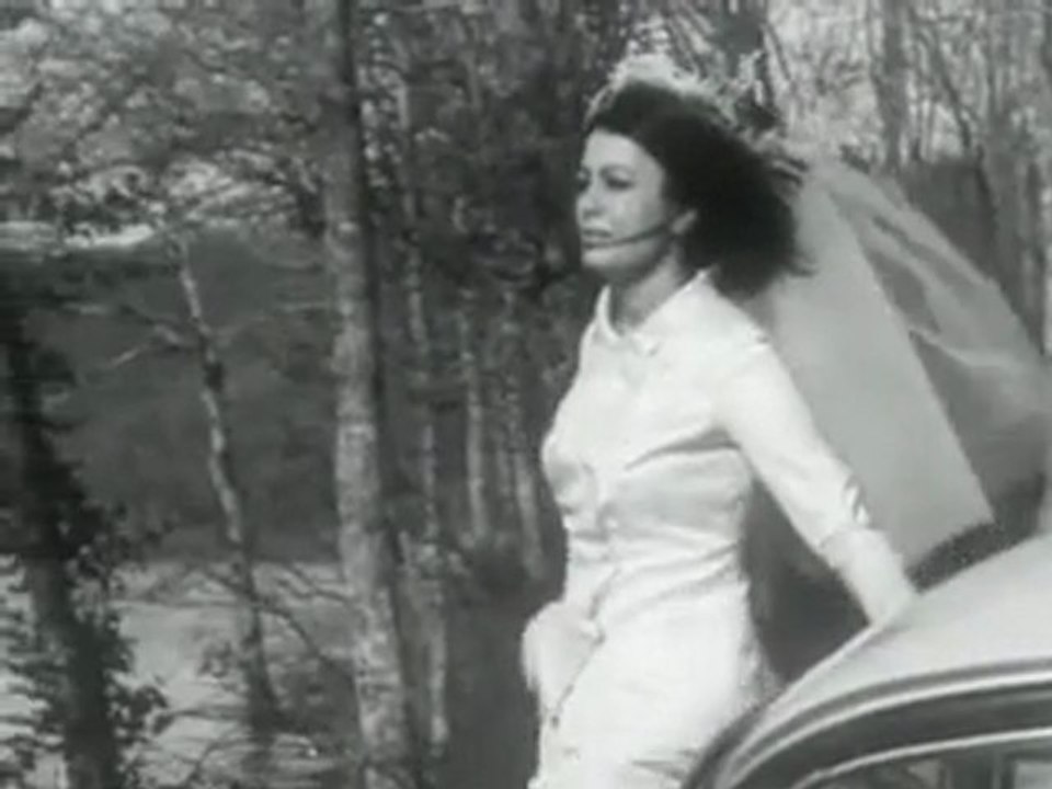 Müzeyyan senar  ben seni unutmak için sevmedim   ( sevmek zamanı 1965 fatma girik )hazırlayan serbülent  öztürk