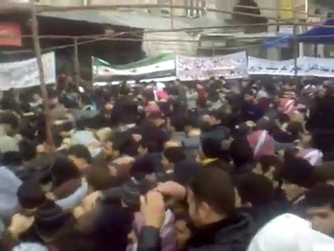 فري برس ريف دمشقدوما مظاهرة جمعة حق دفاع عن النفس 27 1 2012