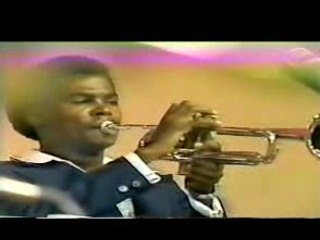 ALEX BUENO - TENGO MIEDO