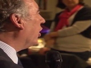 François Bayrou parle de l'homoparentalité