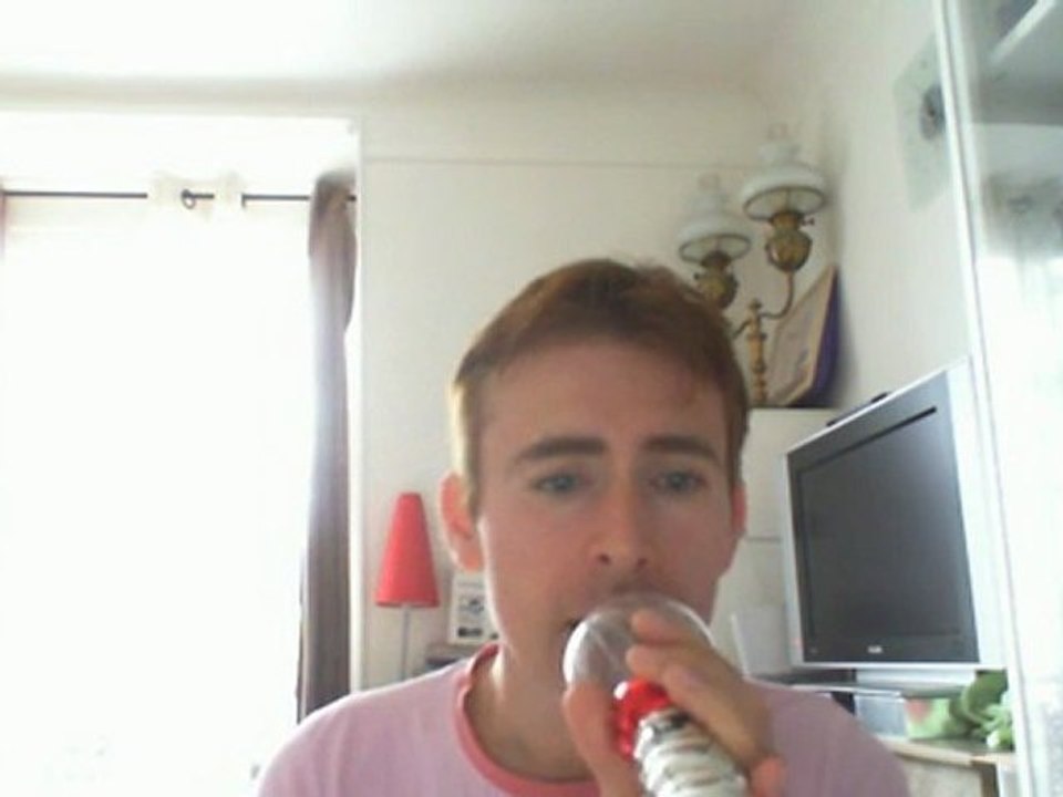 Wiwi égratigne "désert" d'Emilie Simon