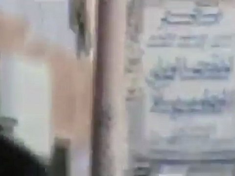 فري برس حلب حي المرجة شبيحة الأسد بيت حمرة المسلحين يطلقون النار على المتظاهرين جمعة حق الدفاع عن النفس 27 1 2012