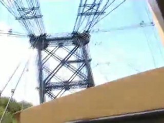 avec le train jaune sur le pont gisclare