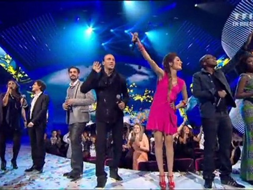 NRJ Music Awards 2012 : Les artistes interprètent «Des ricochets» Paris-Africa UNICEF