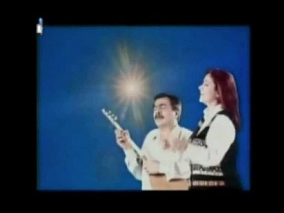 Arif Sağ&Belkıs Akkale-Yeşil ördek gibi