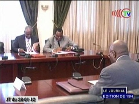 Réunion des ministres du pôle des infrastructures de base