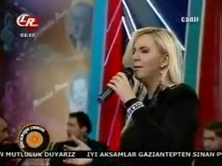 Ayşe İnak Ekiz-Eğilmez Başın Gibi (Efem)