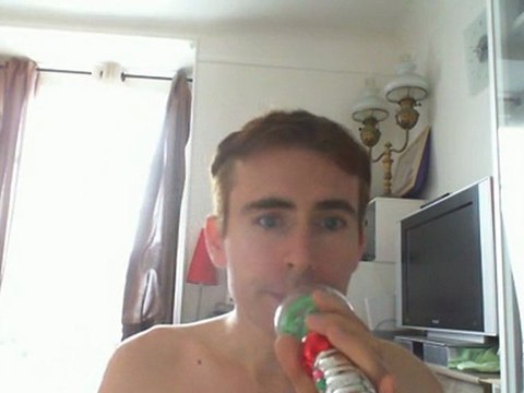 Wiwi égratigne je regarde la mer de Nicolas Fraissinet