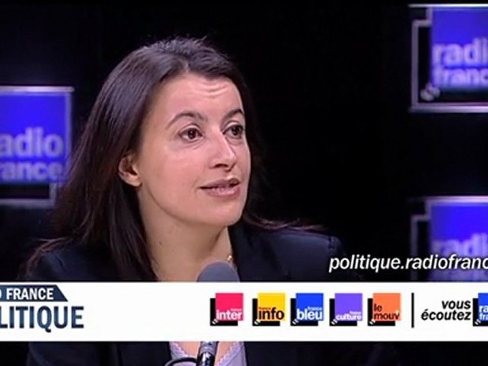 "Nicolas Sarkozy se protège derrière son parapluie de président" Cécile Duflot à Radio France Politique
