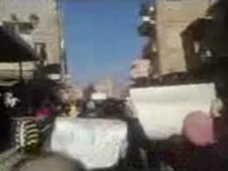 فري برس   ديرالزور مظاهرة صباحية شارع حسن طه 29 1 2012 ج3