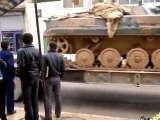 فري برس   دارة عزة ـ ريف حلب ـ الدبابات تقتحم مدينة دارة عزة ـ 29 ـ 1 ـ 2012 ـ ج 2